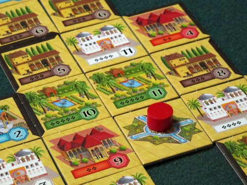 Monopolis Alhambra Base Tabletop, Board and Card Game