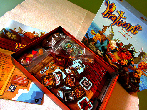 Monopolis Piratoons Base Tabletop, Board and Card Game