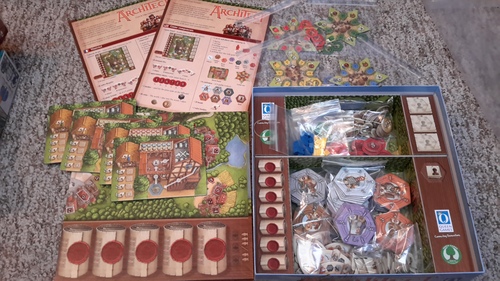 Monopolis Queens Architect Base Tabletop, Board and Card Game