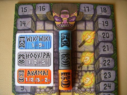 Monopolis Tiki Topple Base Tabletop, Board and Card Game