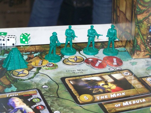 Monopolis Fortune and Glory: The Cliffhanger Base Tabletop, Board and Card Game