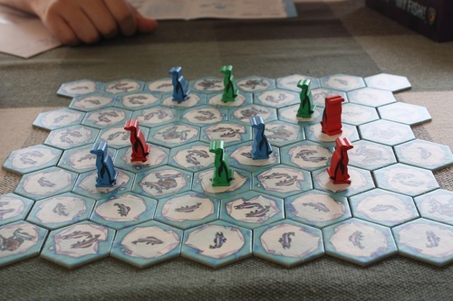 Monopolis Hey That's My Fish Base Tabletop, Board and Card Game